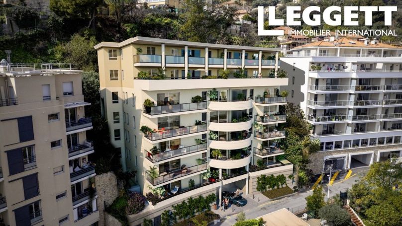 A louer APPARTEMENT DE PRESTIGE NEUF T5 112 M2 TERRASSE VUE MER BEAUSOLEIL