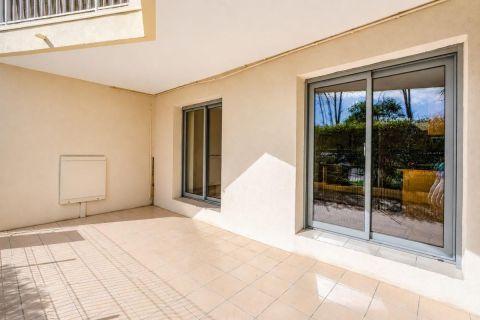 A louer APPARTEMENT T4 75 M2 TERRASSE BORD DE MER NARBONNE