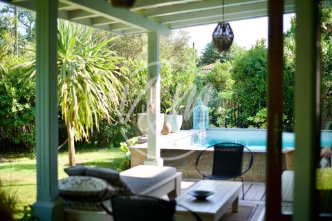 A vendre BELLE VILLA arcachonaise 7 PIECES 197 M&sup2; RENOVEE Andernos-les-Bains