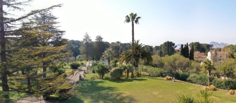 A vendre APPARTEMENT DE PRESTIGE T4 90 M2 TERRASSE BORD DE MER LA CIOTAT