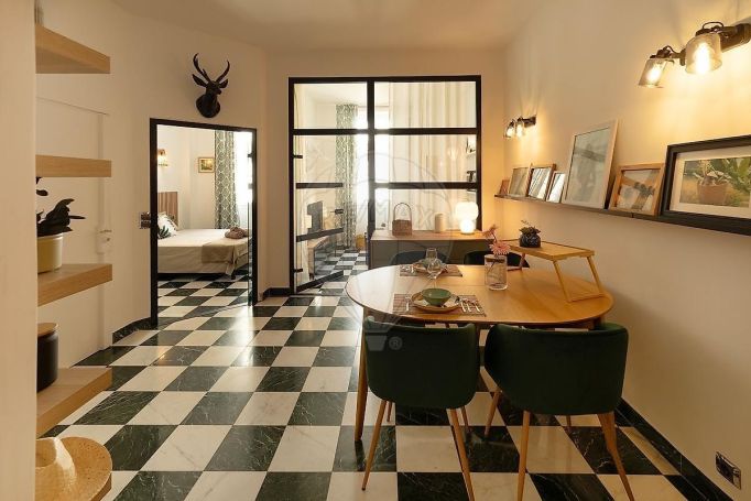 A louer APPARTEMENT T3 40 M2 BORD DE MER CANNES