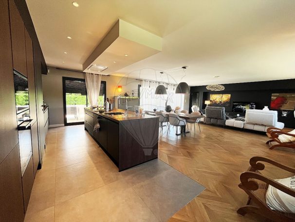 A louer MAISON  4 PIECES 160 M2  MEDIS