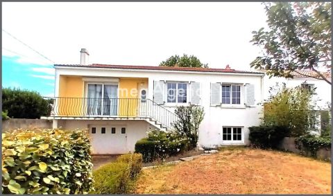 A louer MAISON  DE MAîTRE BORD DE MER BEAUVOIR SUR MER
