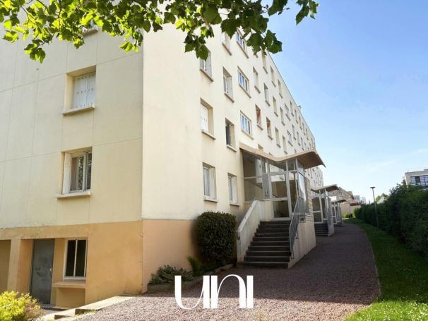 A louer APPARTEMENT T5 76 M2 CAEN
