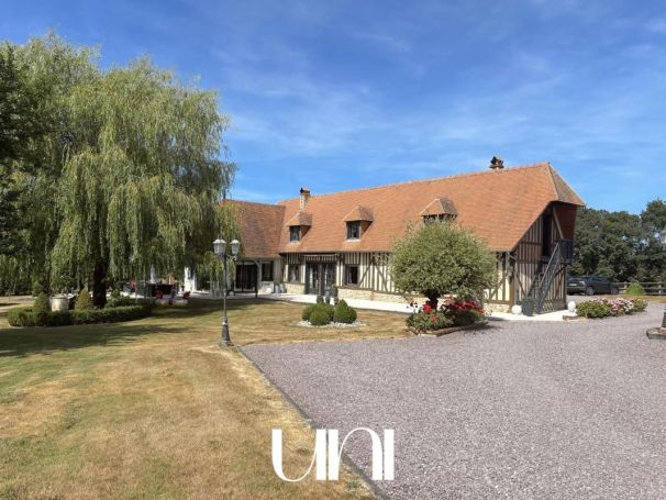 A louer MAISON  DE MAîTRE  PONT L EVEQUE
