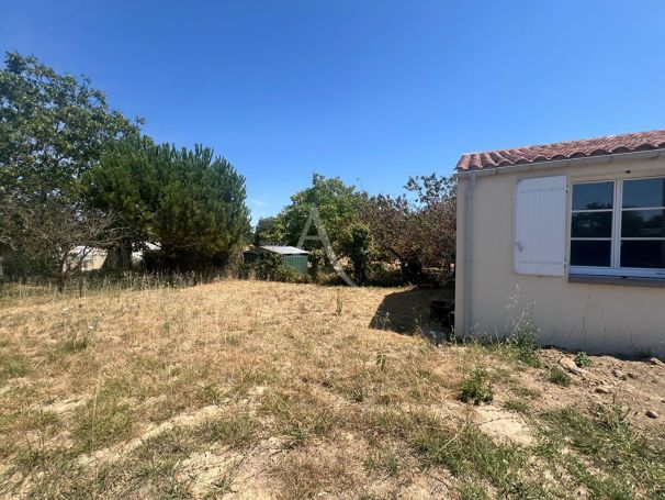 A vendre MAISON  4 PIECES 82 M2  AVRILLE