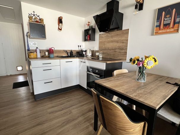 A louer APPARTEMENT DUPLEX T2 39 M2 VUE MER LONGEVILLE SUR MER