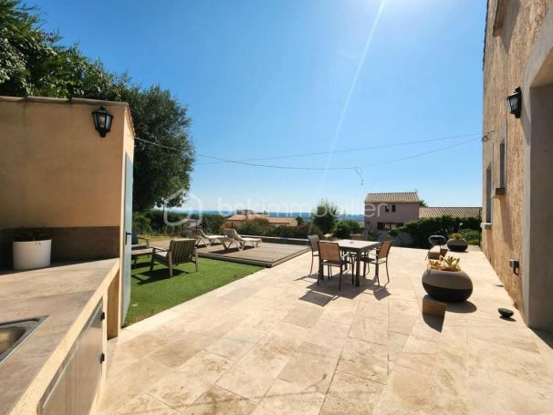 A vendre MAISON  6 PIECES 129 M2  TOURBES