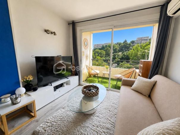 A louer APPARTEMENT T3 59 M2 BORD DE MER NICE
