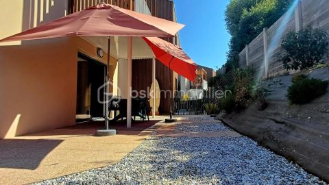 A louer APPARTEMENT T3 66 M2 TERRASSE BORD DE MER LES SABLES D OLONNE