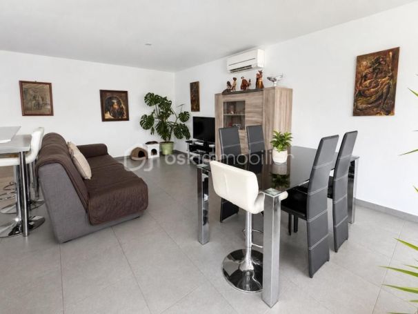 A vendre MAISON  3 PIECES 74 M2  POMEROLS