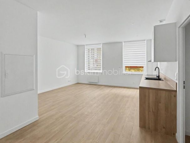 A louer APPARTEMENT T3 69 M2  AMIENS