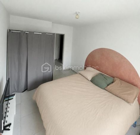 A louer APPARTEMENT T3 58 M2 TERRASSE BORD DE MER LATTES