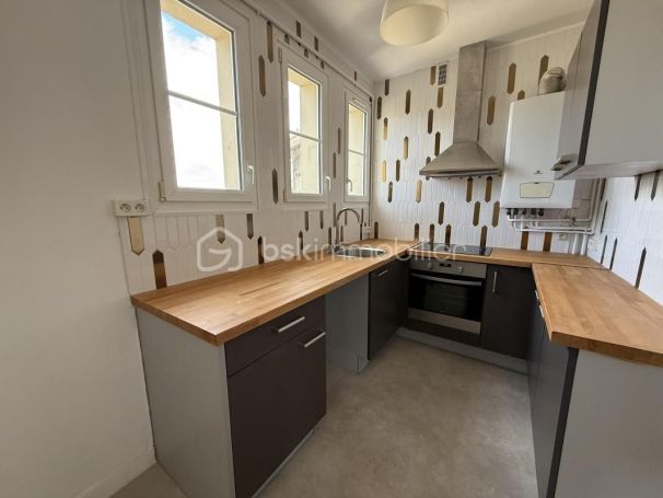 A louer APPARTEMENT T3 58 M2  CAEN
