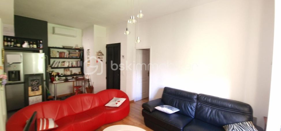 A louer APPARTEMENT T3 58 M2 BORD DE MER BASTIA