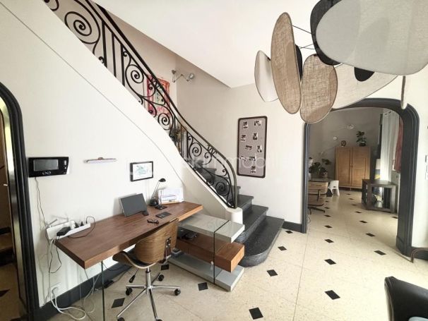 A louer MAISON  5 PIECES 138 M2  BEZIERS