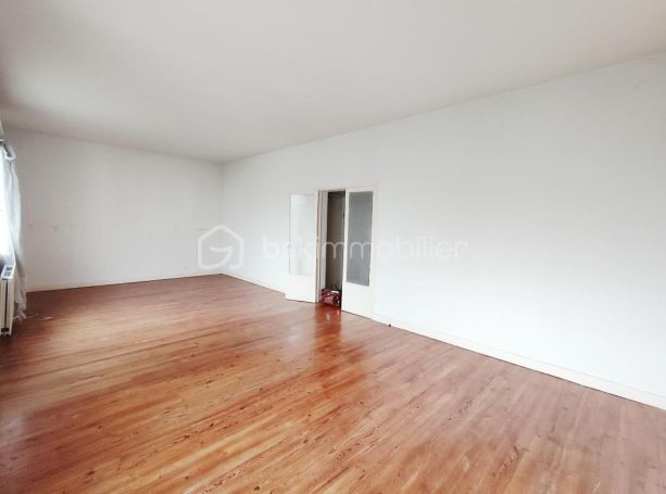 A louer APPARTEMENT T3 92 M2  BORDEAUX
