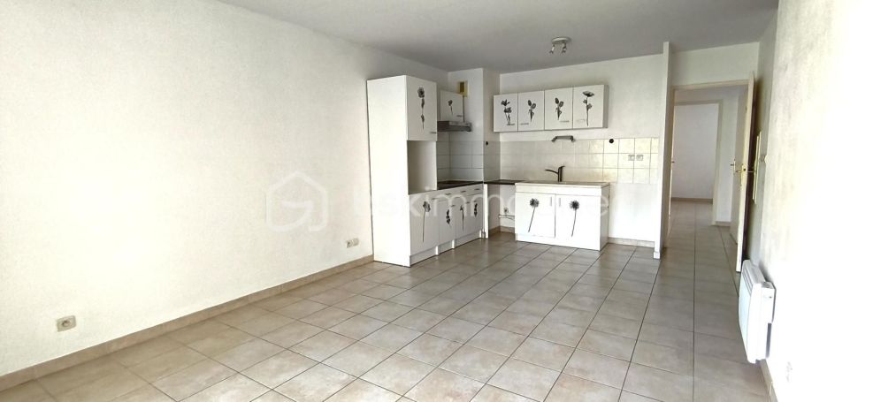 A louer APPARTEMENT T3 64 M2 TERRASSE BORD DE MER LA SEYNE SUR MER