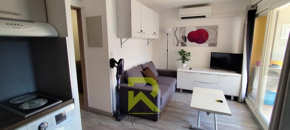 A louer APPARTEMENT T3 26 M2 TERRASSE PLAGE à PIED LE CAP D AGDE