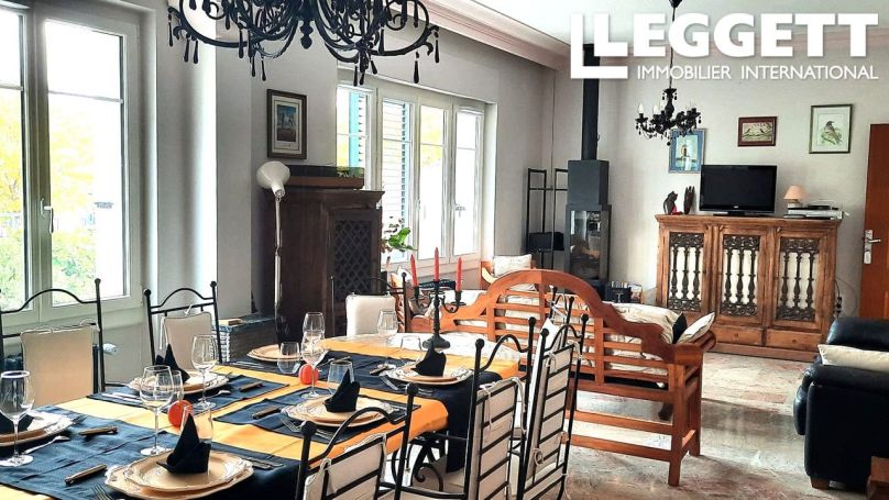 A louer MAISON  6 PIECES 160 M2  AIGNE