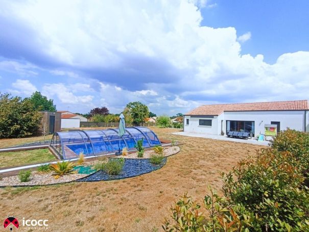 A louer MAISON  CONTEMPORAINE  CHATEAU GUIBERT