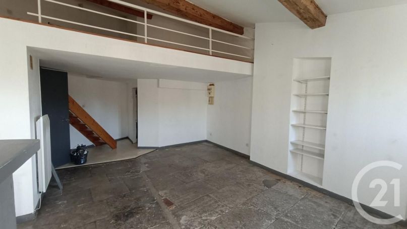 A louer STUDIO  34 M2  MONTPELLIER