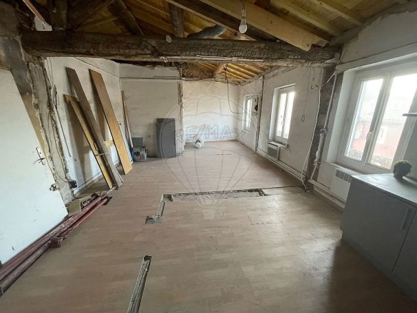 A louer APPARTEMENT T2 37 M2  NIMES