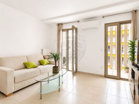 A louer APPARTEMENT NEUF T2 44 M2 TERRASSE BORD DE MER NICE