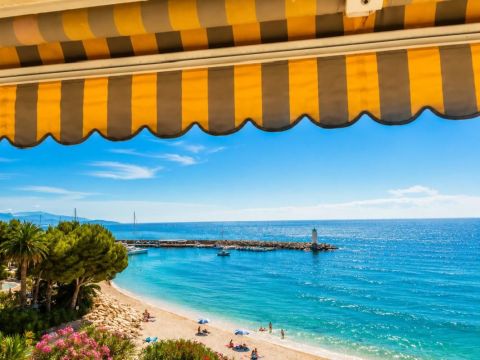 A vendre APPARTEMENT T4 92 M2 TERRASSE VUE MER VILLENEUVE LOUBET