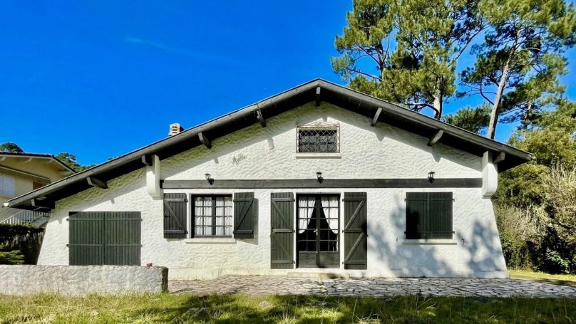 A vendre MAISON  9 PIECES 151 M2  SOORTS HOSSEGOR