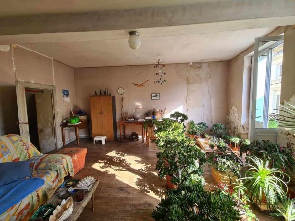A louer APPARTEMENT T6 180 M2 BORD DE MER PAUILLAC