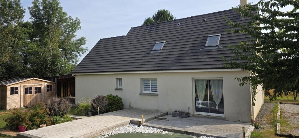 A vendre MAISON  CONTEMPORAINE  POMMEREVAL
