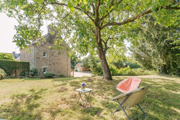 A vendre Maison de Maitre 6 PIECES 197 M&sup2;&nbsp; PlumEliau-Bieuzy
