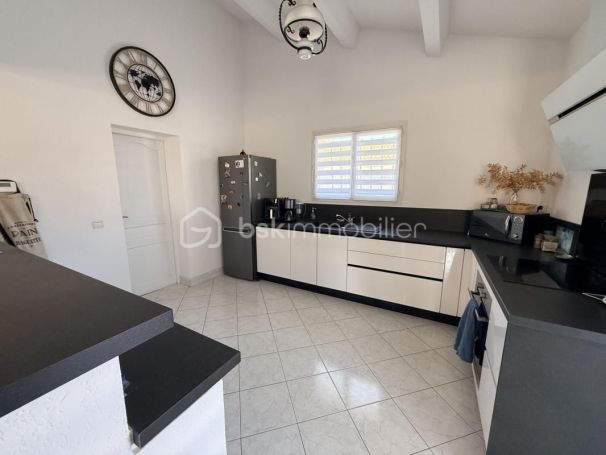 A louer MAISON  4 PIECES 132 M2 BORD DE MER FRONTIGNAN