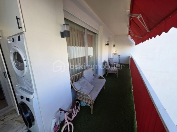 A louer APPARTEMENT T3 62 M2 BORD DE MER NICE