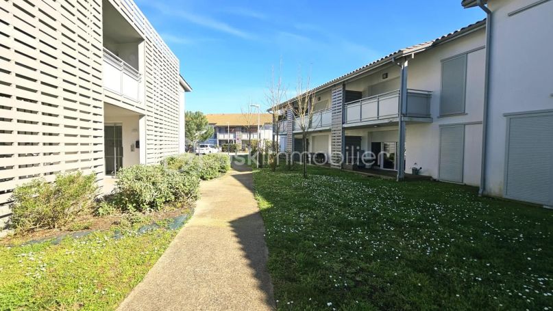 A louer APPARTEMENT T2 38 M2 TERRASSE BORD DE MER SOUSTONS
