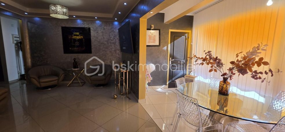 A louer APPARTEMENT NEUF T3 65 M2 BORD DE MER LE CANNET
