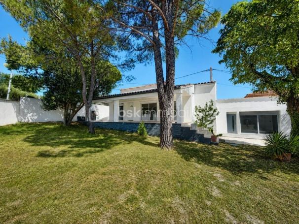 A louer MAISON  CONTEMPORAINE  SAINT CHRISTOL LES ALES