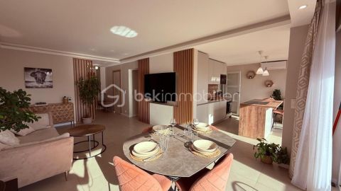A louer APPARTEMENT T3 76 M2 TERRASSE BORD DE MER SAINT LAURENT DU VAR