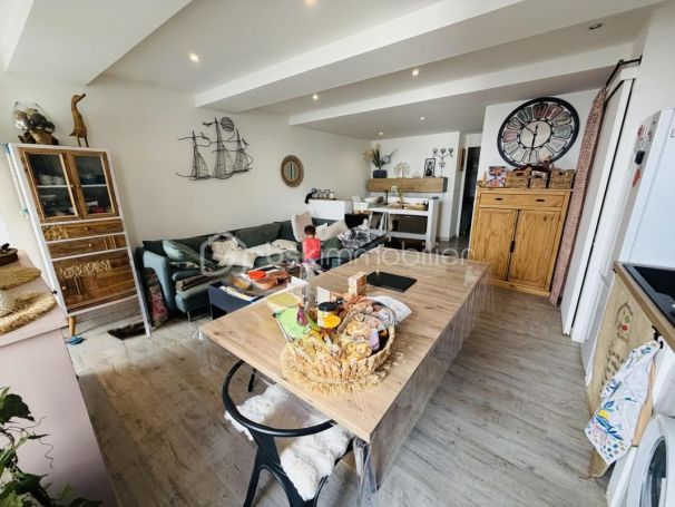 A louer APPARTEMENT T2 52 M2  LE THORONET