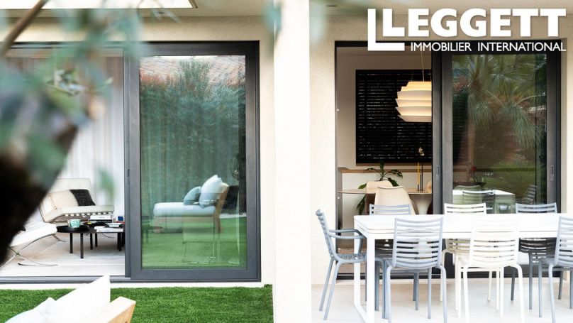 A louer MAISON CONTEMPORAINE BORD DE MER SAINTE MAXIME