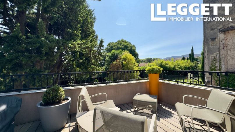 A louer APPARTEMENT DE PRESTIGE T4 119 M2 TERRASSE  SAINT REMY DE PROVENCE