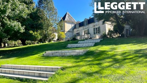 A louer LONGèRE  15 PIECES 428 M2  SAINT ANDRE ET APPELLES