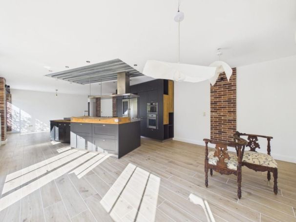 A louer APPARTEMENT DE PRESTIGE T4 114 M2 TERRASSE BORD DE MER AJACCIO
