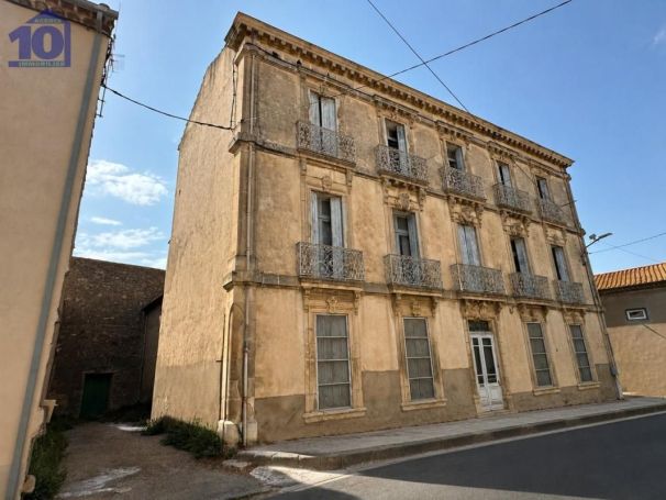 A vendre MAISON  DE MAîTRE  LESPIGNAN