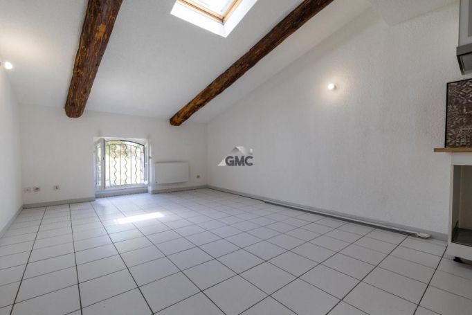 A louer APPARTEMENT T2 37 M2 PEZENAS