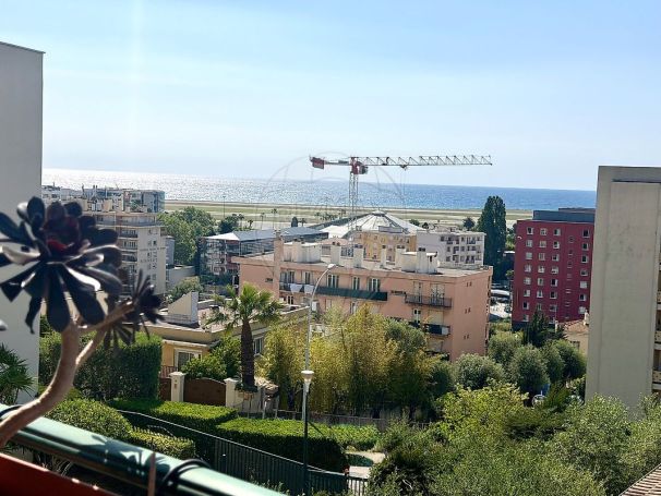 A louer APPARTEMENT T2 52 M2 TERRASSE VUE MER NICE