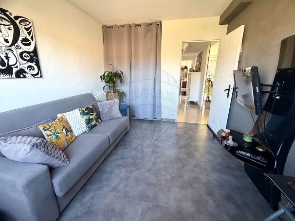 A louer APPARTEMENT T3 57 M2 BORD DE MER NICE