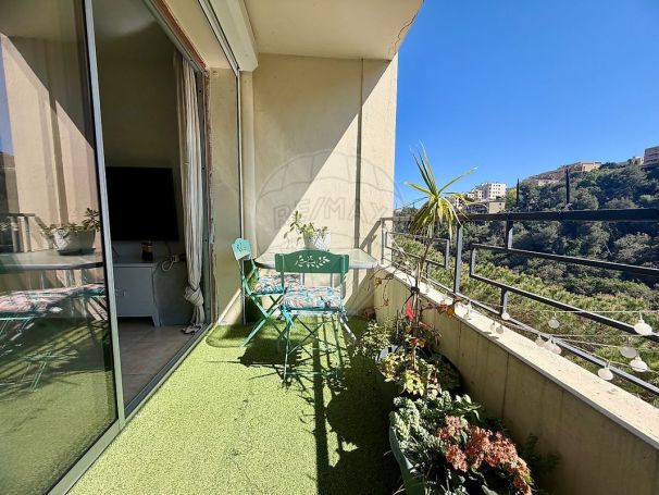 A louer APPARTEMENT T3 57 M2 BORD DE MER NICE