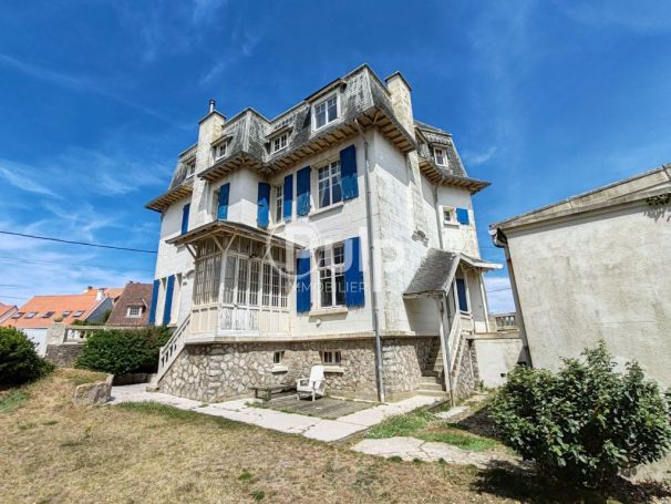 A vendre MAISON  9 PIECES 272 M2 BORD DE MER AMBLETEUSE